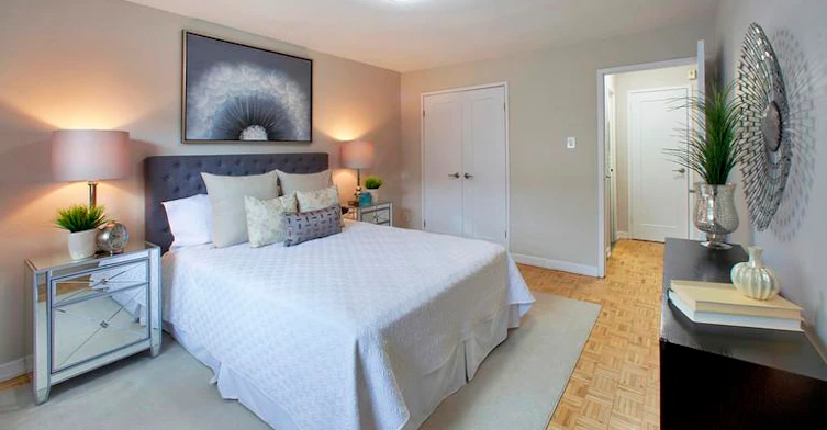 2300 Marine Drive, Oakville, ON, L6L 1C3 - 10