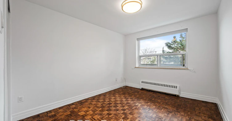 2300 Marine Drive, Oakville, ON, L6L 1C3 - 11