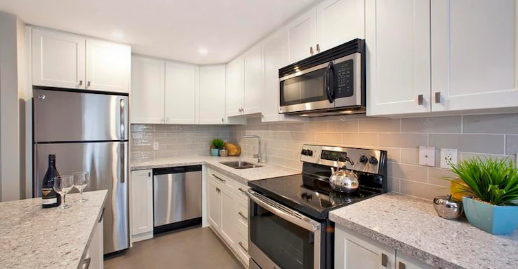 2300 Marine Drive, Oakville, ON, L6L 1C3 - 7