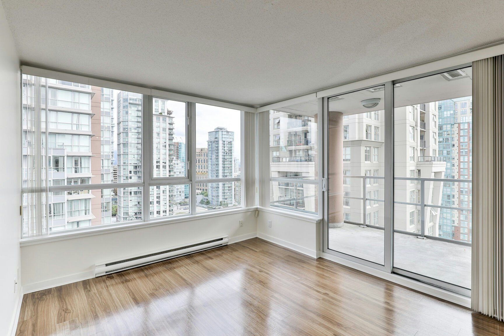 0701-980-930 Seymour Street, Vancouver, BC, V6B 1B4 - 9