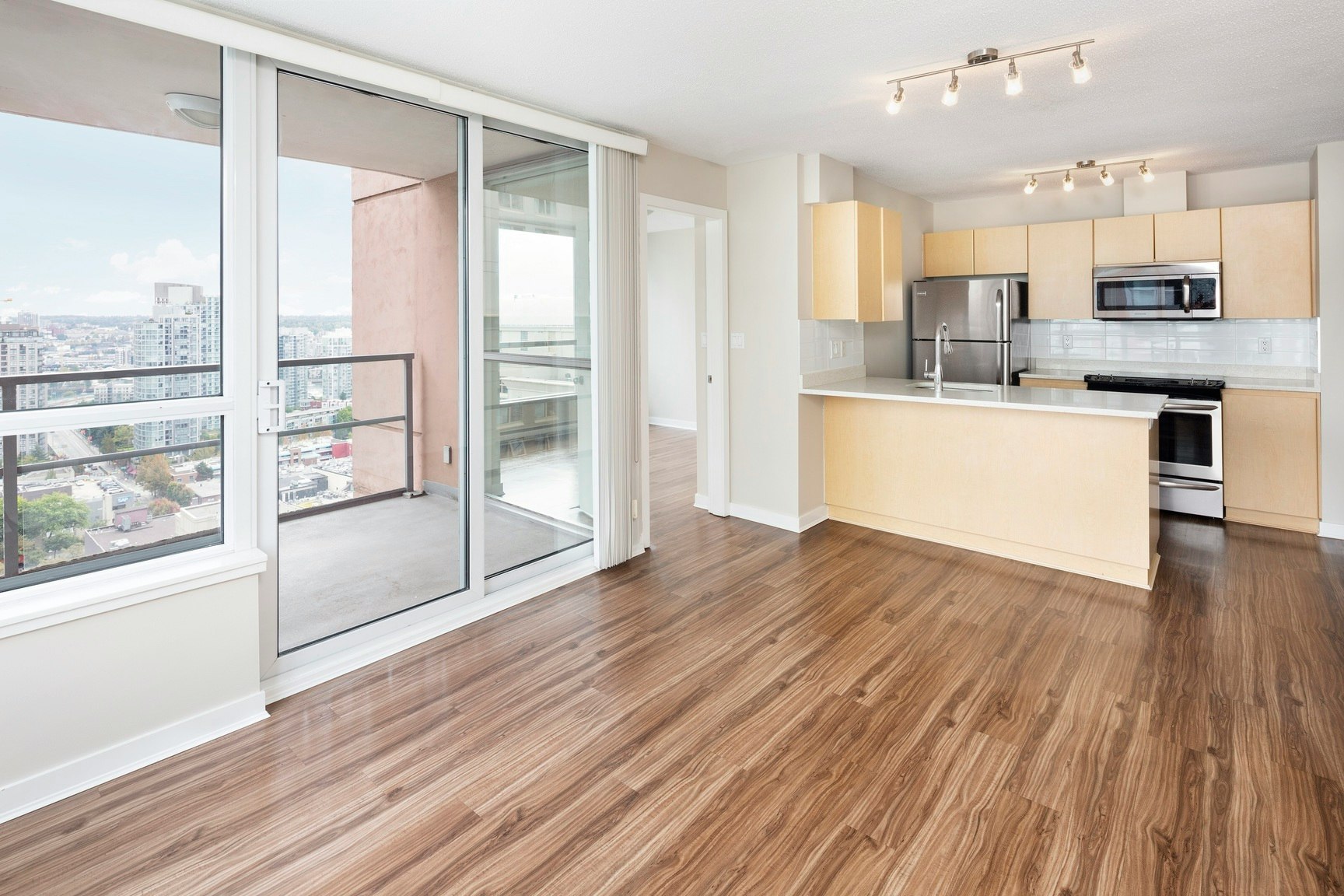 1303-980-930 Seymour Street, Vancouver, BC, V6B 1B4 - 8