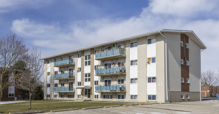8 Brant Avenue, Guelph, ON, N1E 1E7 - 9