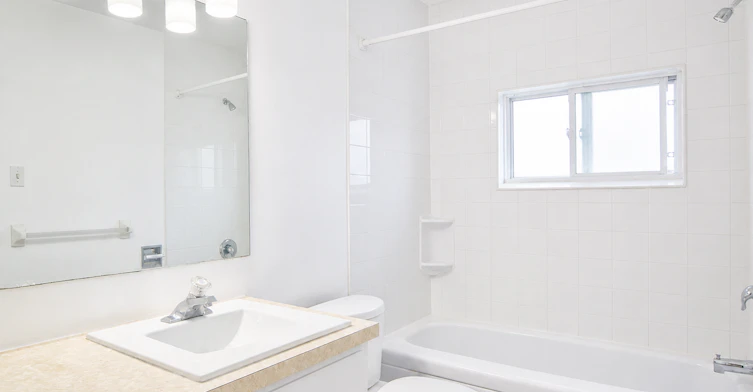 8 Brant Avenue, Guelph, ON, N1E 1E7 - 4