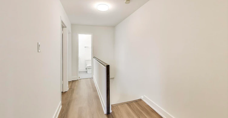 25-400 Woodsworth Road, Toronto, ON, M2L 2T9 - 8