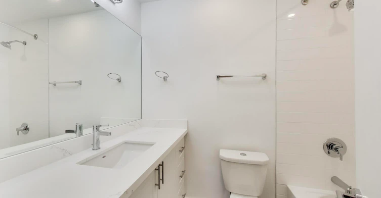 25-400 Woodsworth Road, Toronto, ON, M2L 2T9 - 19