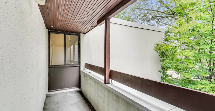 25-400 Woodsworth Road, Toronto, ON, M2L 2T9 - 13