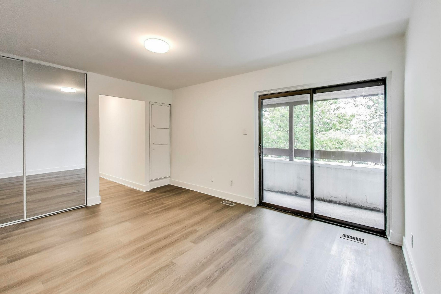25-400 Woodsworth Road, Toronto, ON, M2L 2T9 - 10