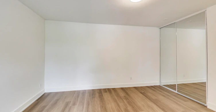 25-400 Woodsworth Road, Toronto, ON, M2L 2T9 - 11