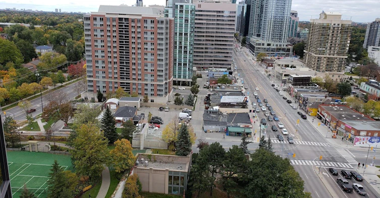 5 Northtown Way, Toronto, ON, M2N 7A1 - 11