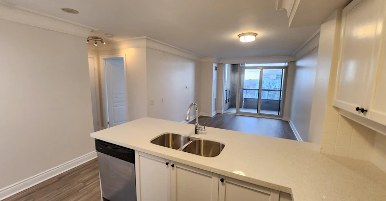 5 Northtown Way, Toronto, ON, M2N 7A1 - 3