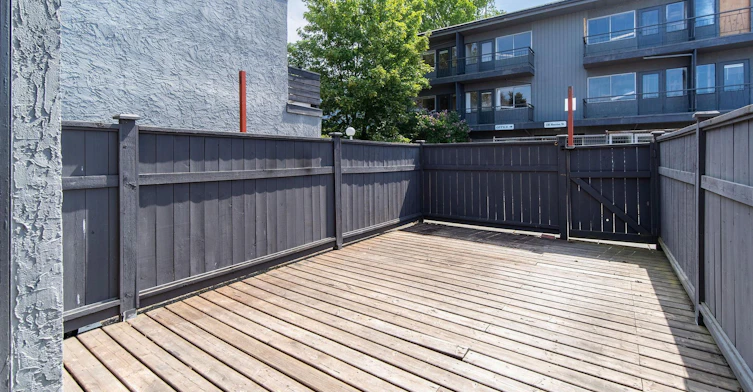 208-125 Croft Street, Victoria, BC, V8V 2E7 - 12