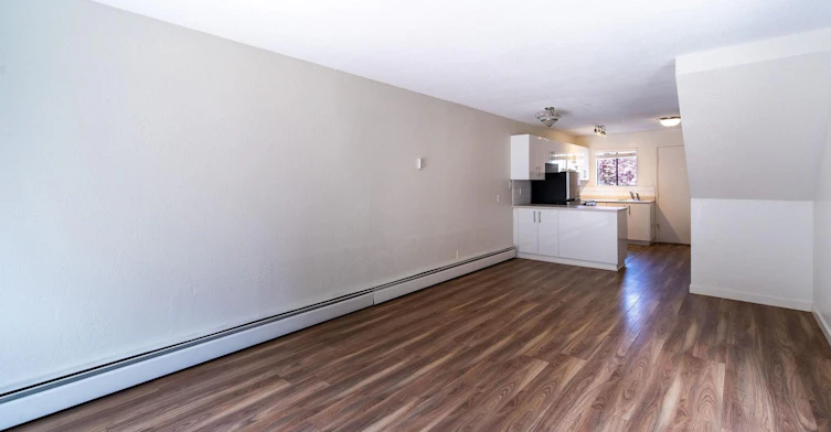 208-125 Croft Street, Victoria, BC, V8V 2E7 - 10