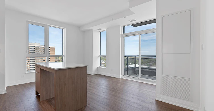 1807-286 Main Street, Toronto, ON, M4C 4X4 - 11