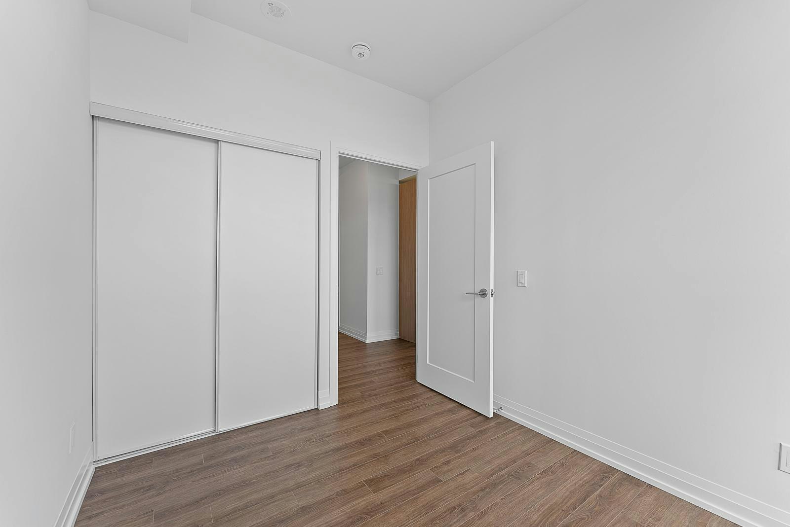 1807-286 Main Street, Toronto, ON, M4C 4X4 - 18