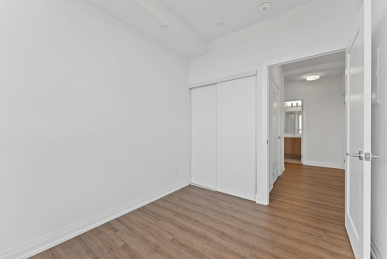 1807-286 Main Street, Toronto, ON, M4C 4X4 - 16
