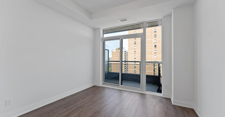 1807-286 Main Street, Toronto, ON, M4C 4X4 - 17