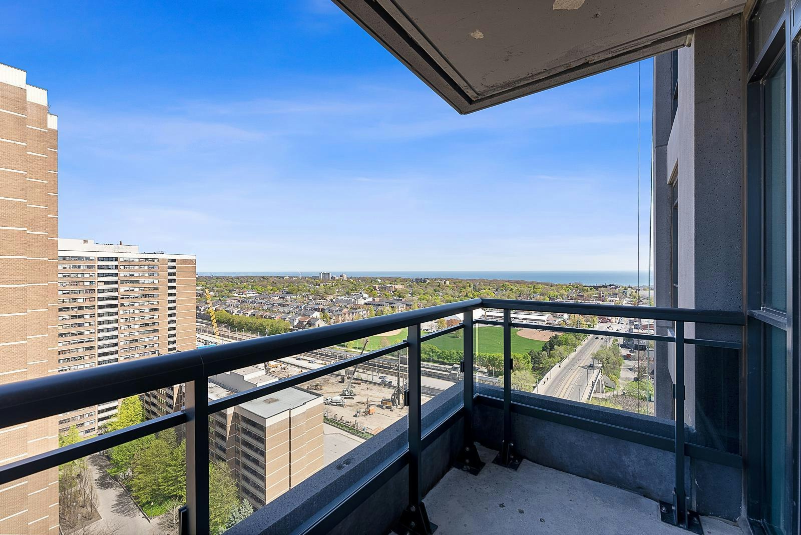 1807-286 Main Street, Toronto, ON, M4C 4X4 - 24