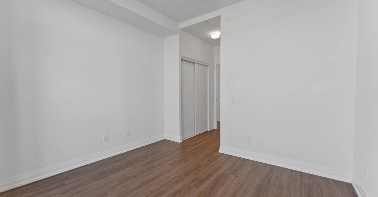 1807-286 Main Street, Toronto, ON, M4C 4X4 - 14