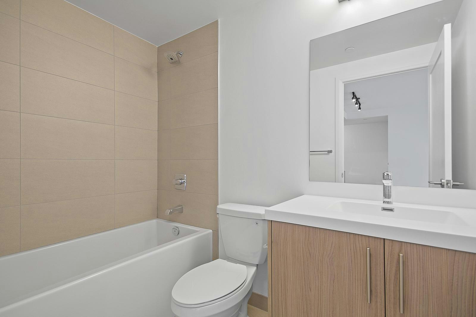 506-T-286 Main Street, Toronto, ON, M4C 4X4 - 6