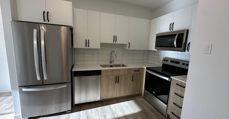864 Secord Boulevard Nw, Edmonton, AB, T5T 7R9 - 3