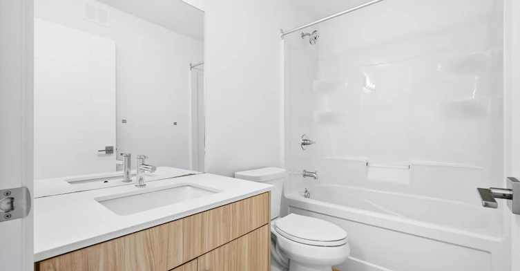 2 Villeneuve Boulevard, Winnipeg, MB, R3V 1C1 - 11