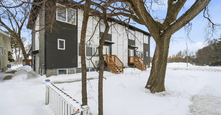 2 Villeneuve Boulevard, Winnipeg, MB, R3V 1C1 - 19
