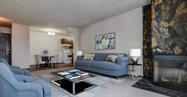10738 108 Street Northwest, Edmonton, AB, T5H 3A3 - 3