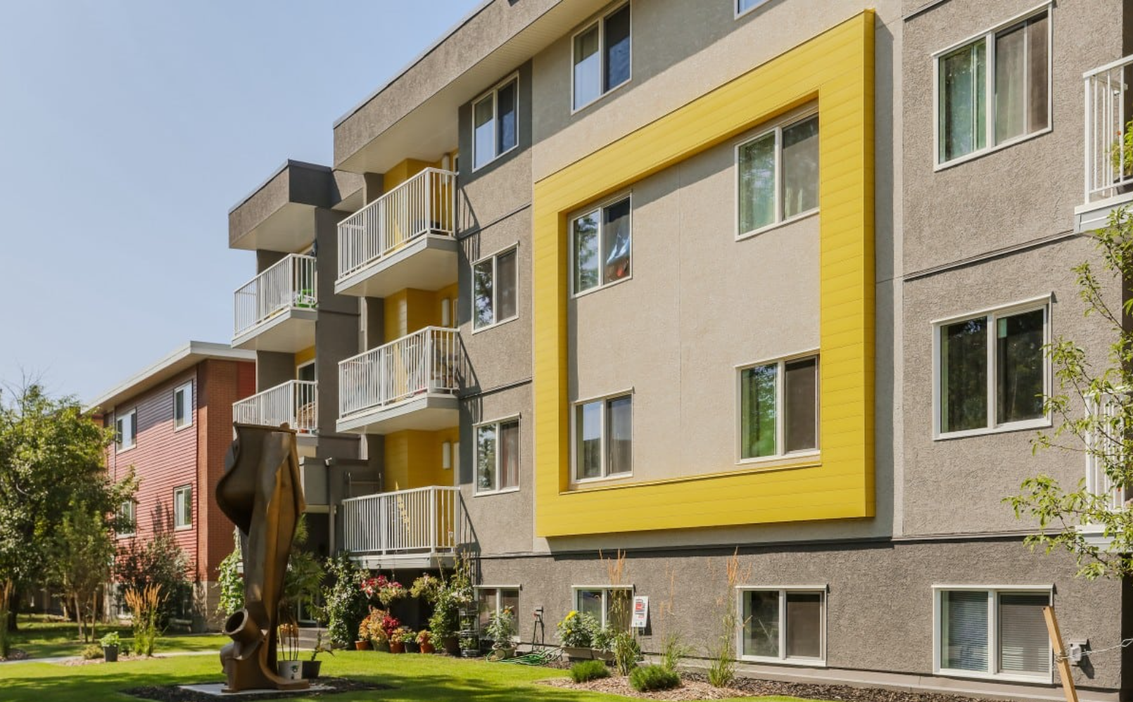 10738 108 Street Northwest, Edmonton, AB, T5H 3A3