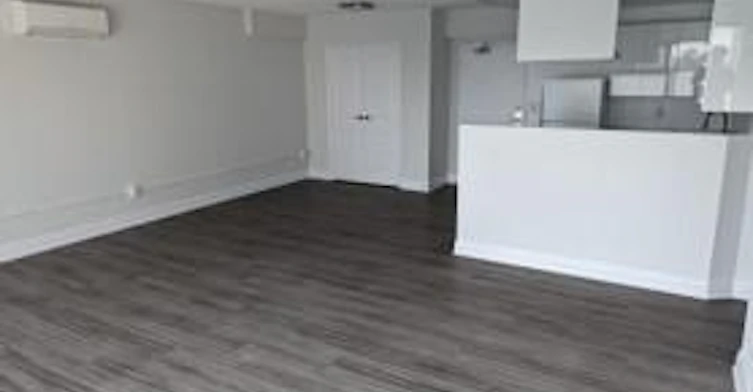 2P-130 St. Joseph's Drive, Hamilton, ON, L8N 2E8 - 3