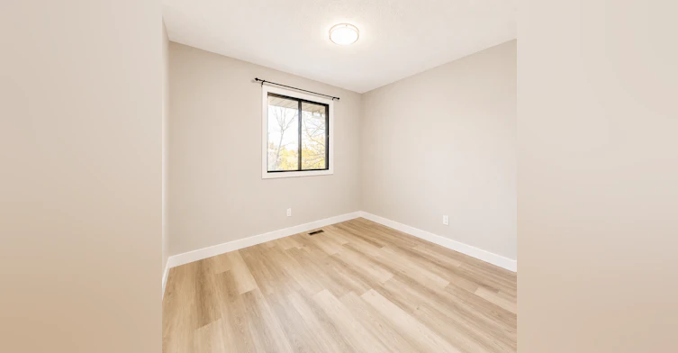 2523 105 Street, Edmonton, AB, T6J 4T5 - 6