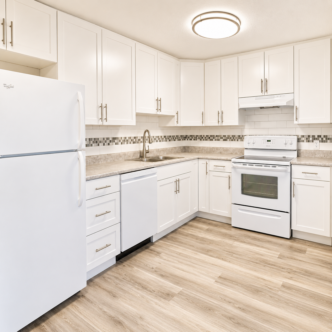 2523 105 Street, Edmonton, AB, T6J 4T5 - 2