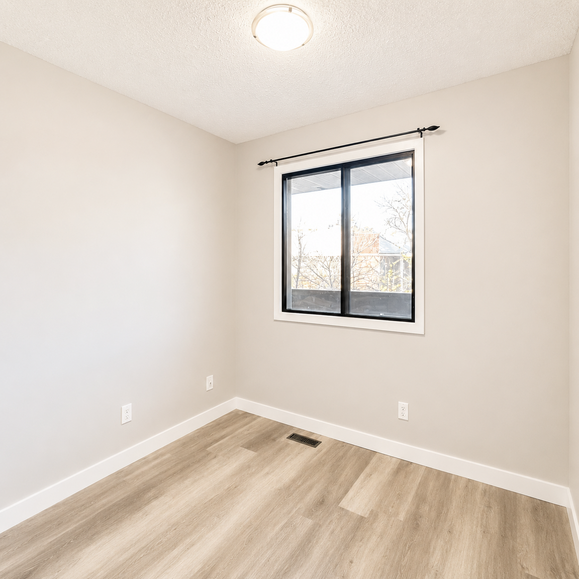 2523 105 Street, Edmonton, AB, T6J 4T5 - 7