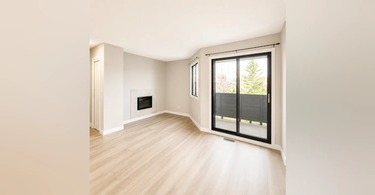 2523 105 Street, Edmonton, AB, T6J 4T5 - 4
