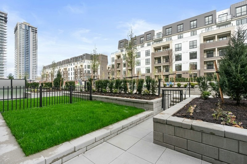 302-20055 84 Avenue, Langley, BC, V2Y 3X6 - 2