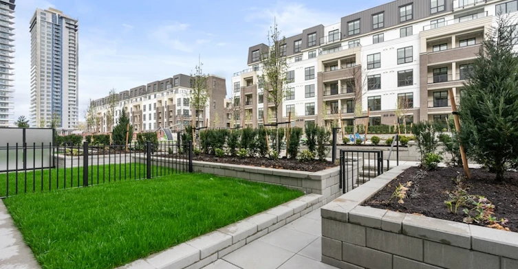 302-20055 84 Avenue, Langley, BC, V2Y 3X6 - 2
