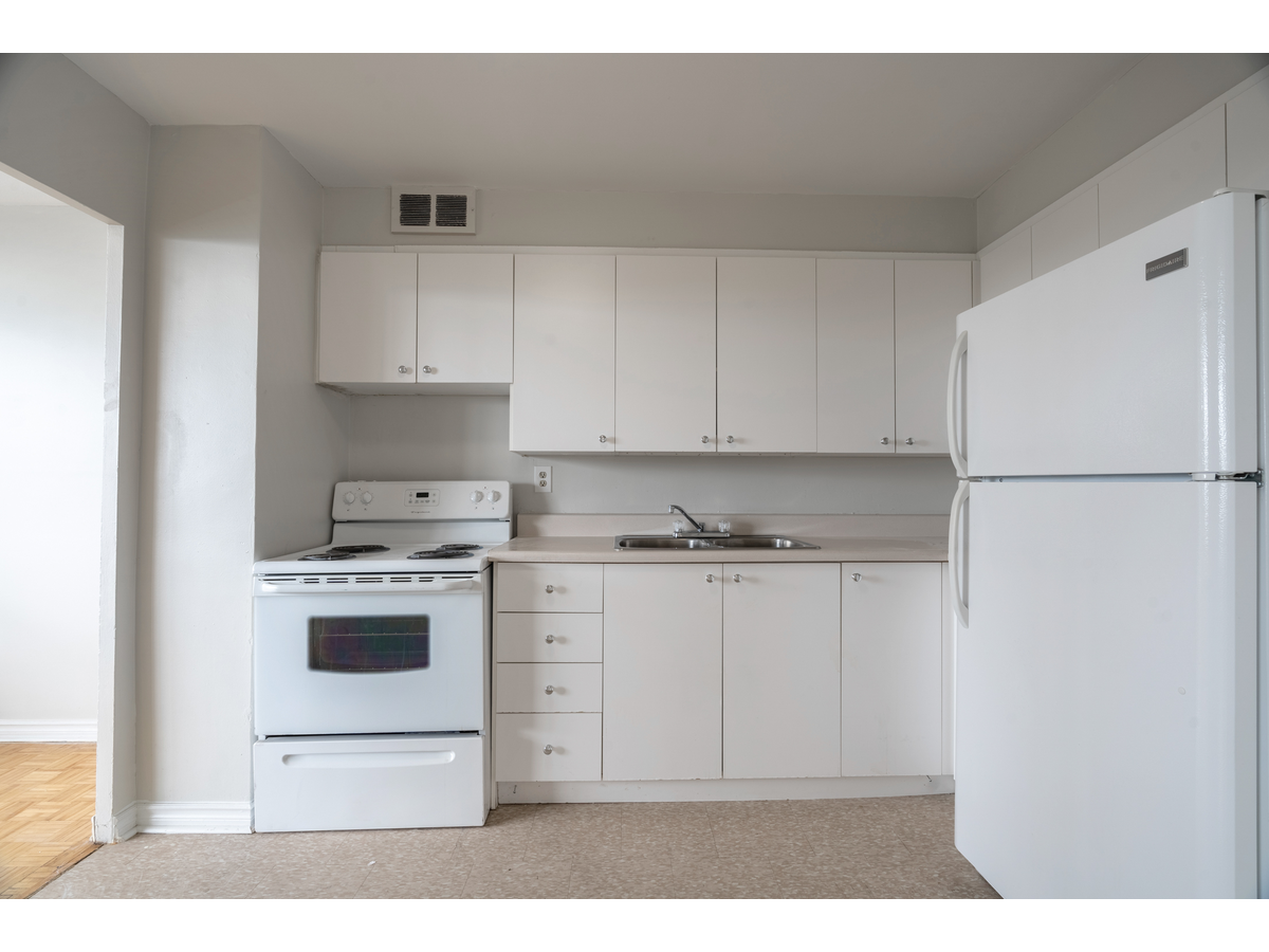 0514-310 Niska Road, Toronto, ON, M3N 2S3 - 3