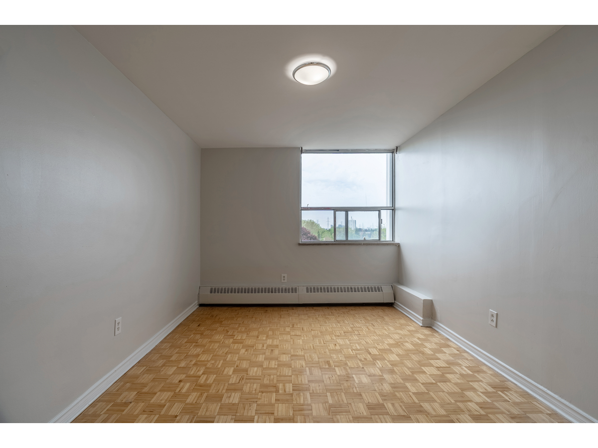 0514-310 Niska Road, Toronto, ON, M3N 2S3 - 12