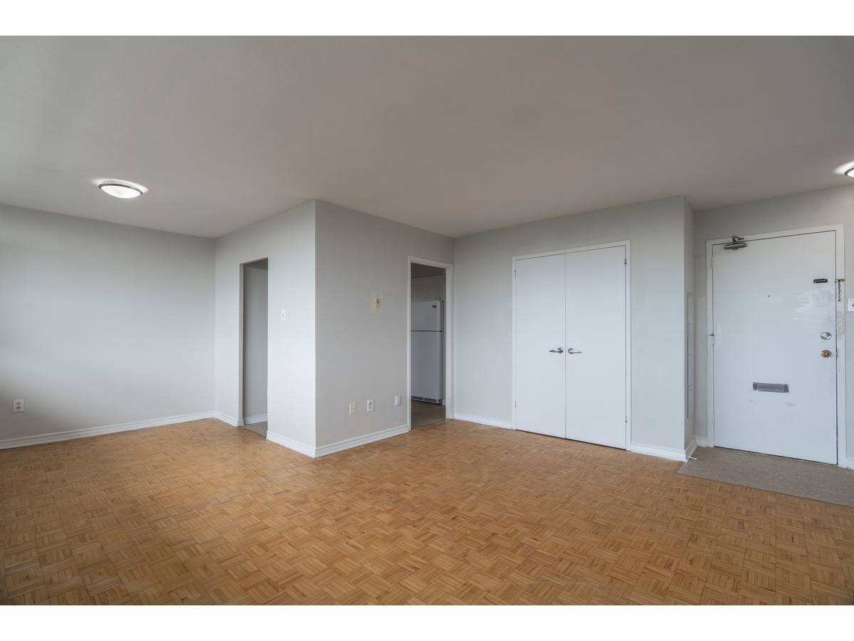 0514-310 Niska Road, Toronto, ON, M3N 2S3 - 5