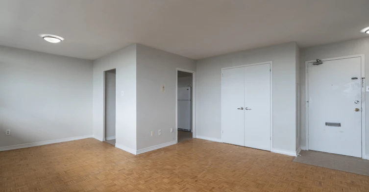 0514-310 Niska Road, Toronto, ON, M3N 2S3 - 5