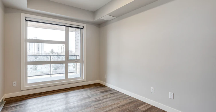 418-10119 85 Avenue NW, Edmonton, AB, T6E 2K1 - 11