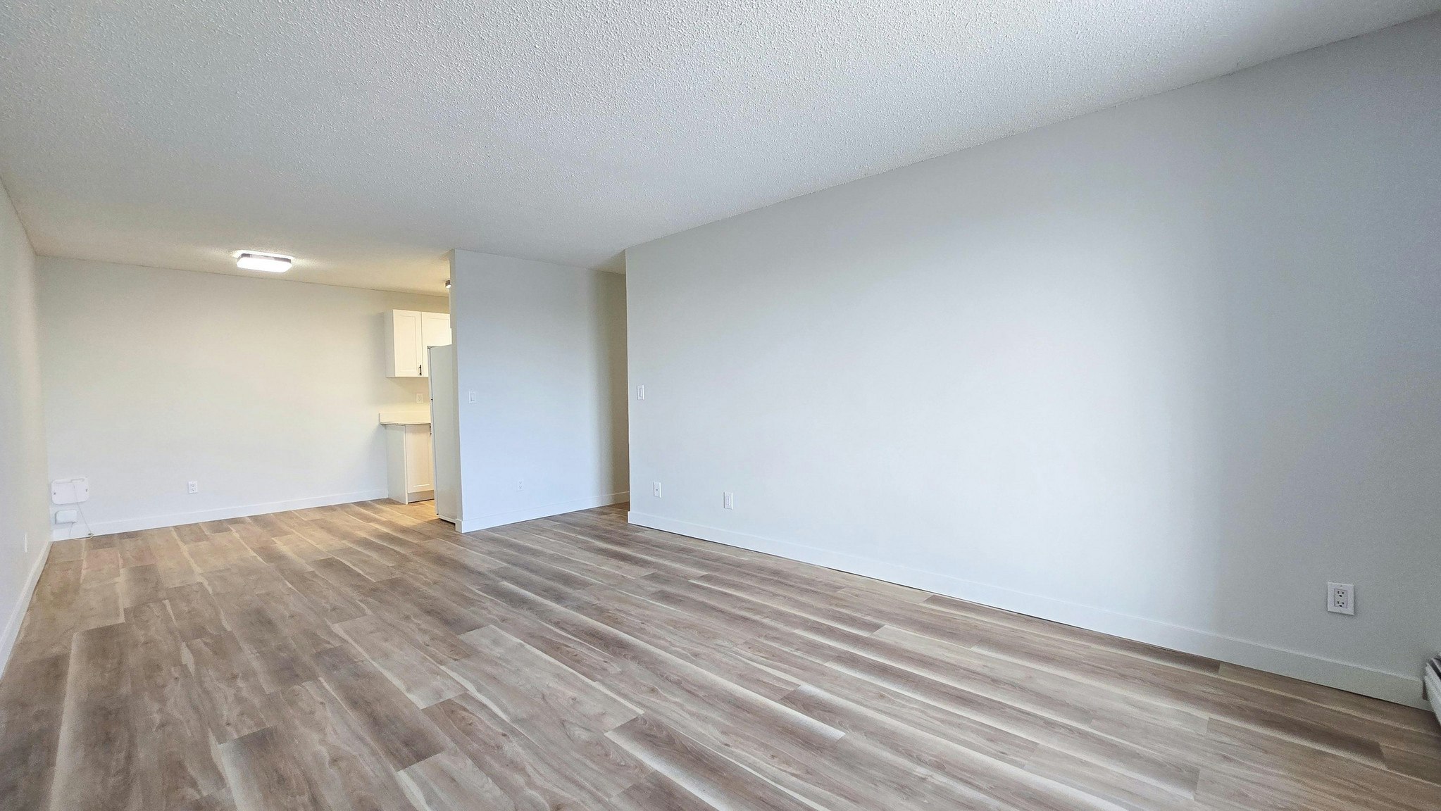 Premium-140 Harrow Circle NW, Edmonton, AB, T5A 4H7 - 6