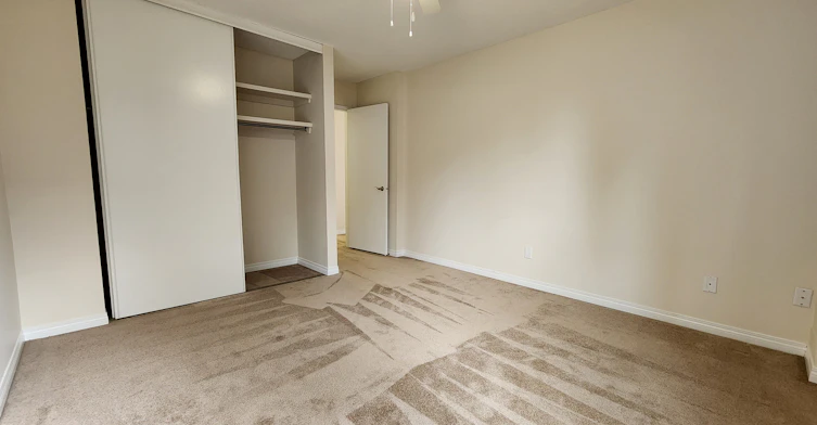 Classic-5045 Whitemud Road, Edmonton, AB, T6H 4Y7 - 6