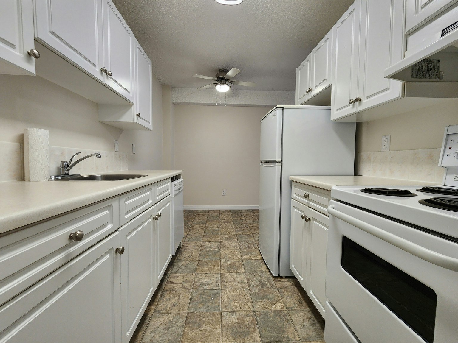 Classic-5045 Whitemud Road, Edmonton, AB, T6H 4Y7 - 2