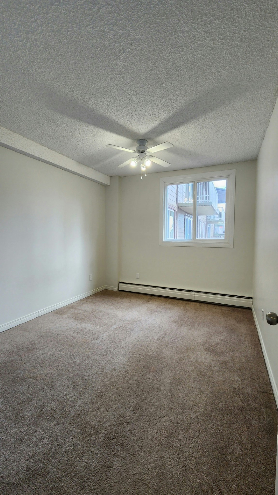 Premium-5045 Whitemud Road, Edmonton, AB, T6H 4Y7 - 13