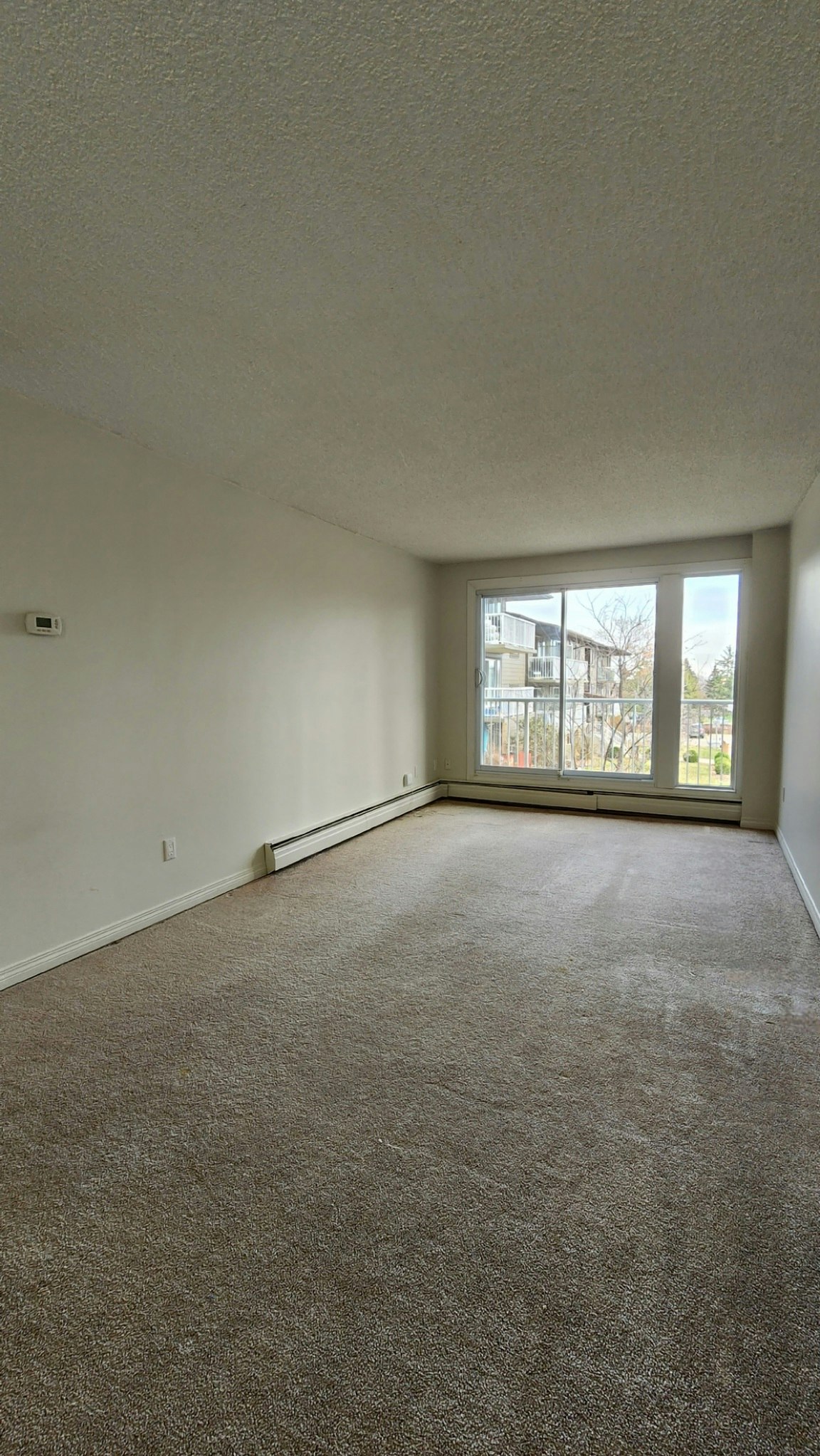 Premium-5045 Whitemud Road, Edmonton, AB, T6H 4Y7 - 5
