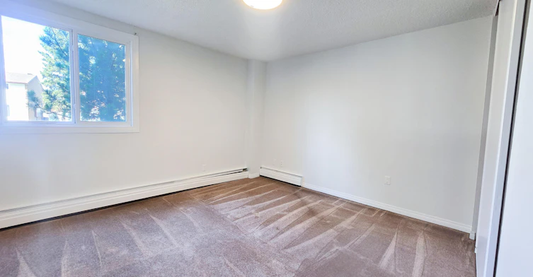Classic-5045 Whitemud Road, Edmonton, AB, T6H 4Y7 - 3