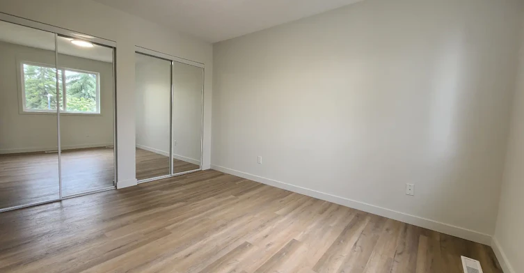 Classic-17815 95 Street, Edmonton, AB, T5Z 2G7 - 10