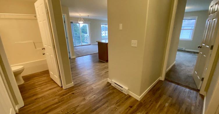 9245 Edward Street, Chilliwack, BC, V2P 4C5 - 2