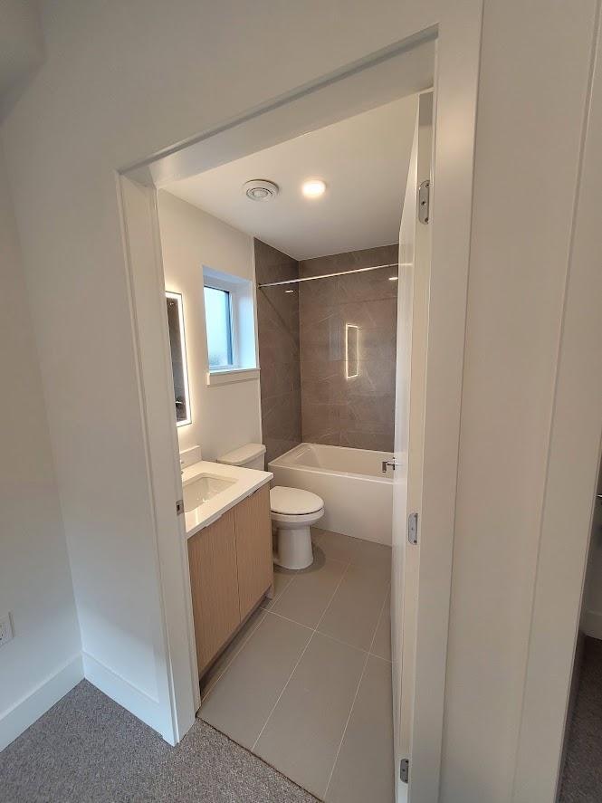 2666 Duke Street, Vancouver, BC, V5R 4S9 - 8