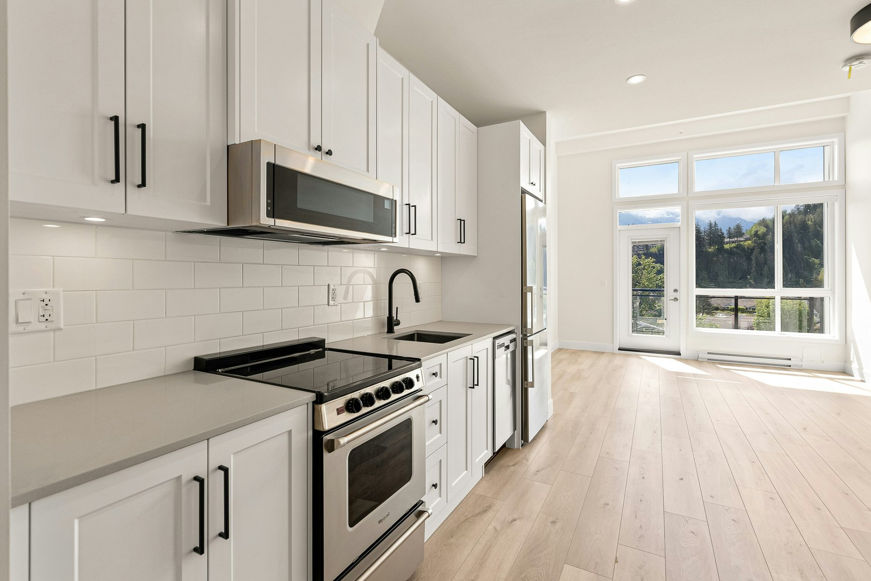 6045 Chilliwack River Road, Chilliwack, BC, V2R 6L5 - 2